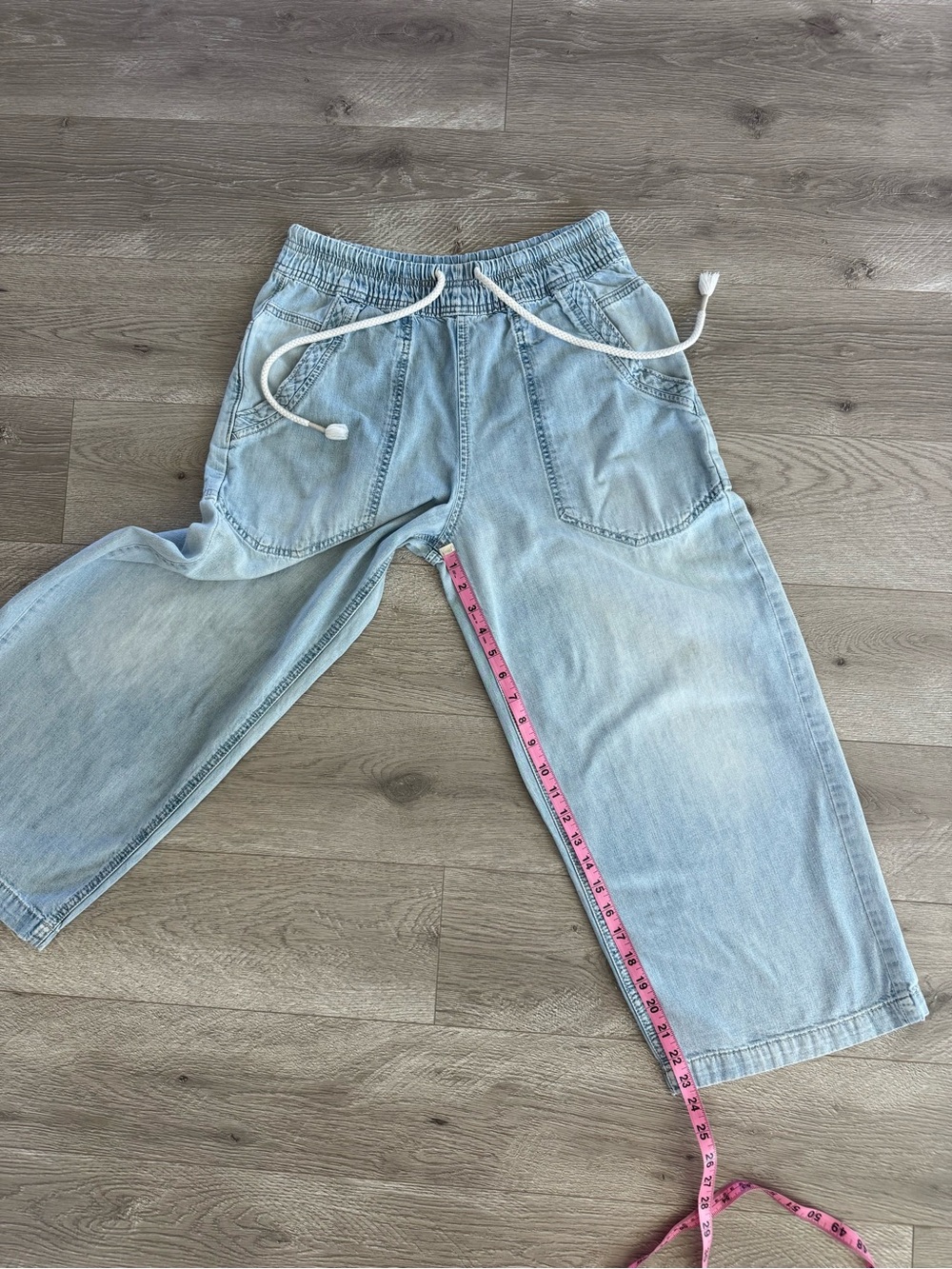 Free People We the Free Easy Peasy Pull-On Wide Leg Jeans Light Wash Size XS - Picture 11 of 15